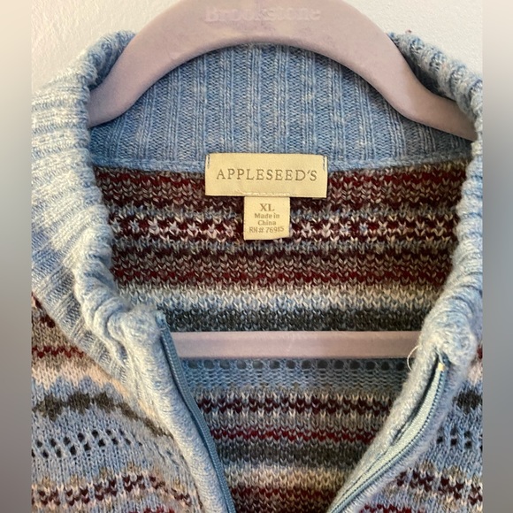 Appleseed’s Sweater/ Cardigan - Picture 5 of 9